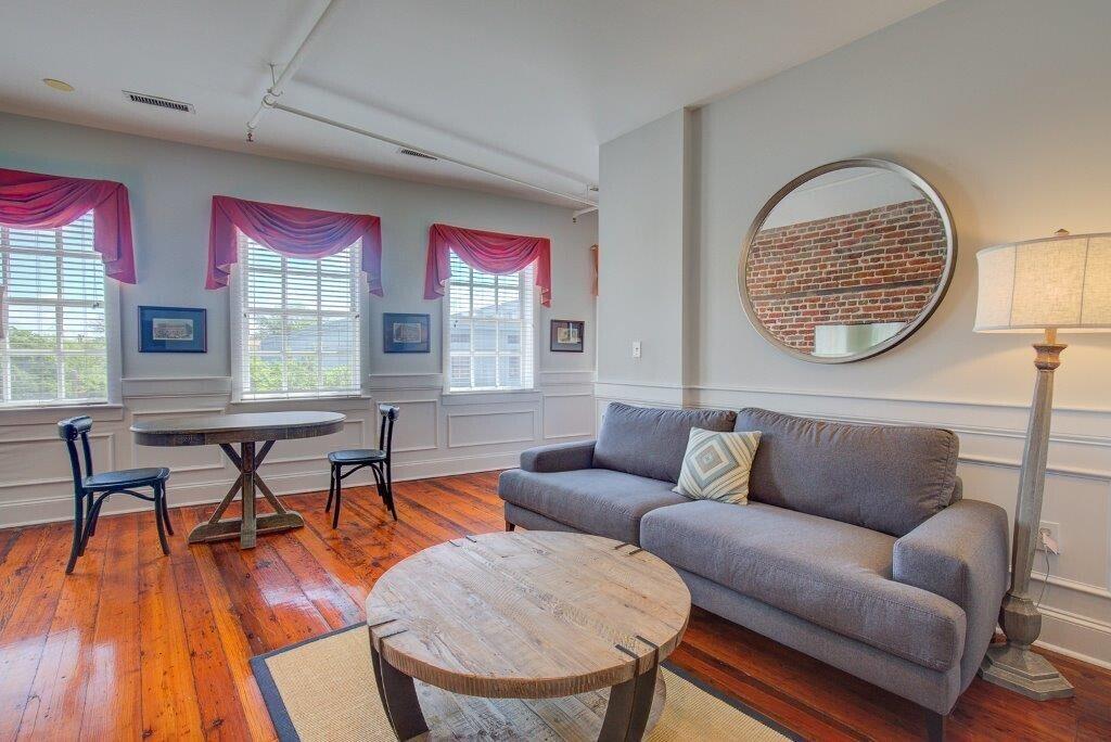 235 Meeting Street Charleston, SC 29401 - Photo 18 of 85 235 Meeting Carolina Suite 17