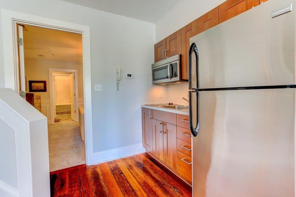 235 Meeting Street Charleston, SC 29401 - Photo 27 of 85 235 Meeting Charleston Suite 8