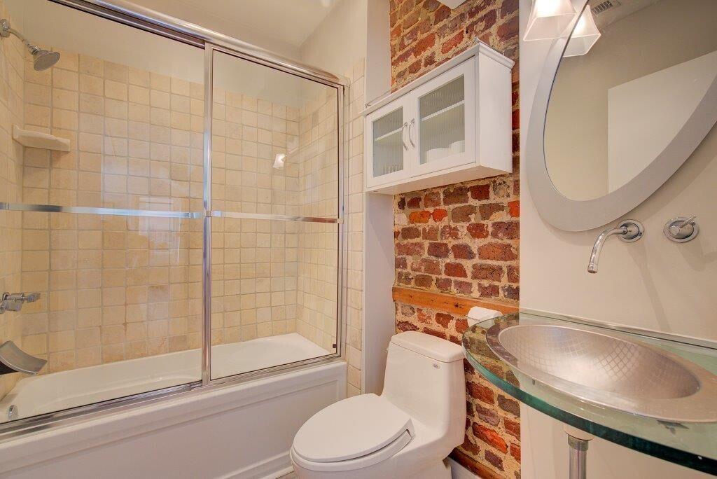 235 Meeting Street Charleston, SC 29401 - Photo 35 of 85 235 Meeting Manhattan Suite 3