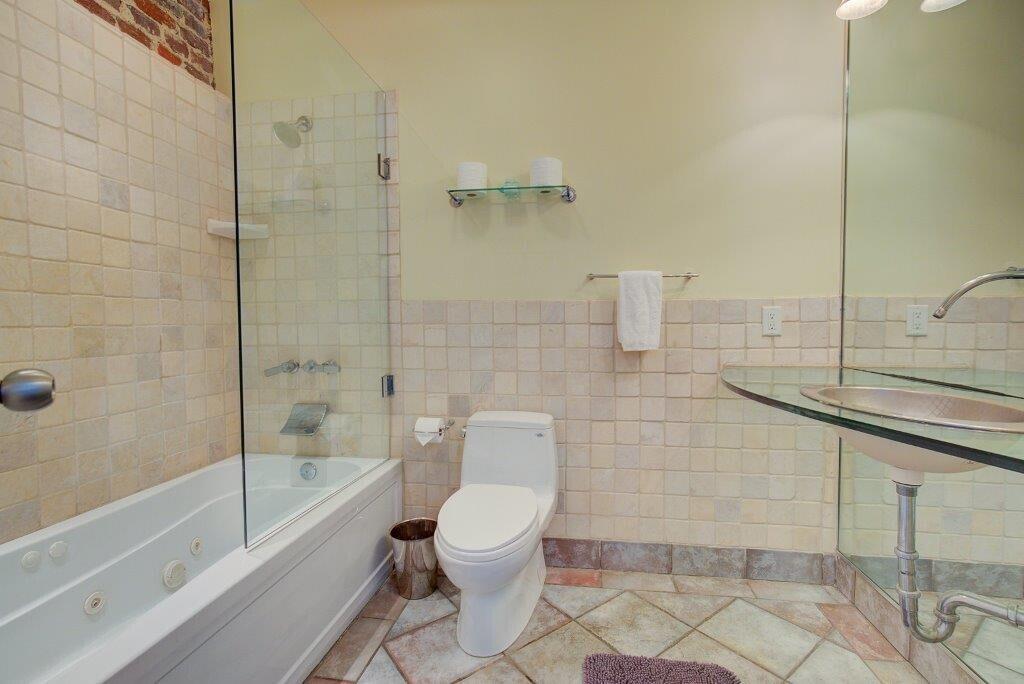 235 Meeting Street Charleston, SC 29401 - Photo 40 of 85 235 Meeting Manhattan Suite 8