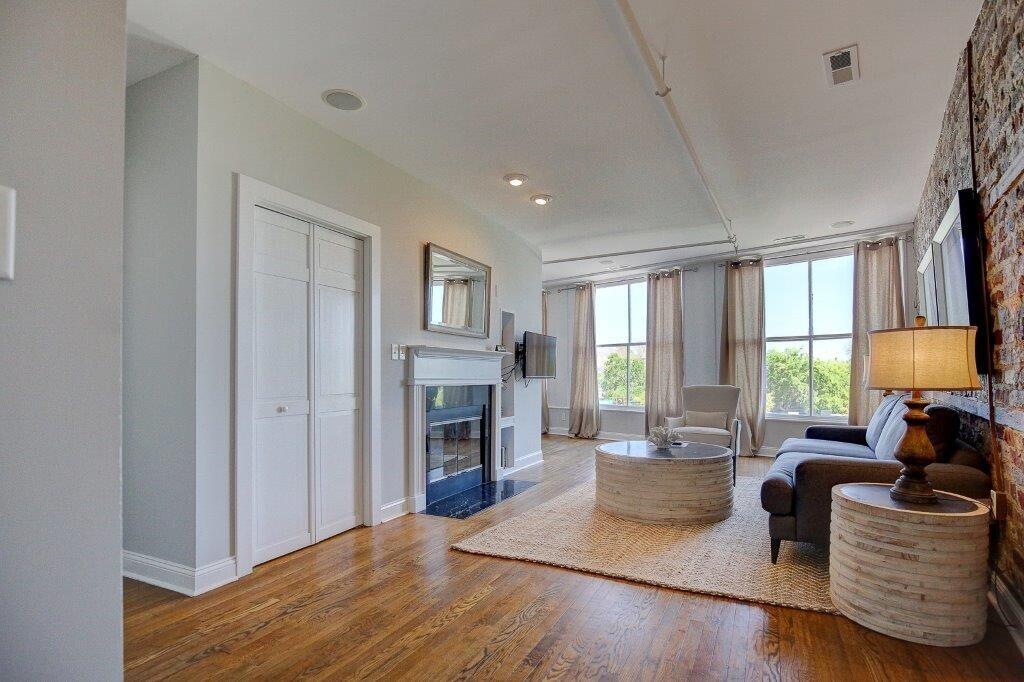 235 Meeting Street Charleston, SC 29401 - Photo 55 of 85 235 Meeting Soho Suite 1