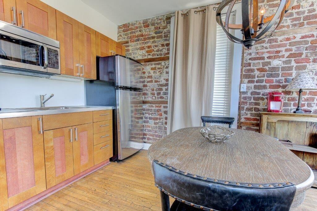 235 Meeting Street Charleston, SC 29401 - Photo 67 of 85 235 Meeting Soho Suite 13