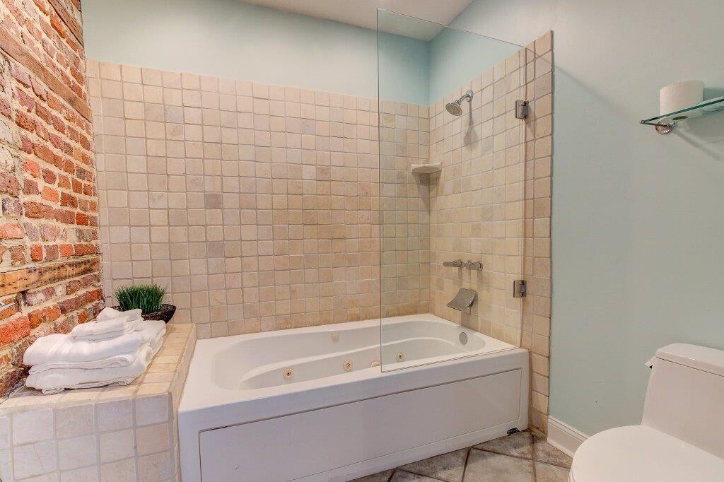 235 Meeting Street Charleston, SC 29401 - Photo 77 of 85 235 Meeting Soho Suite 23