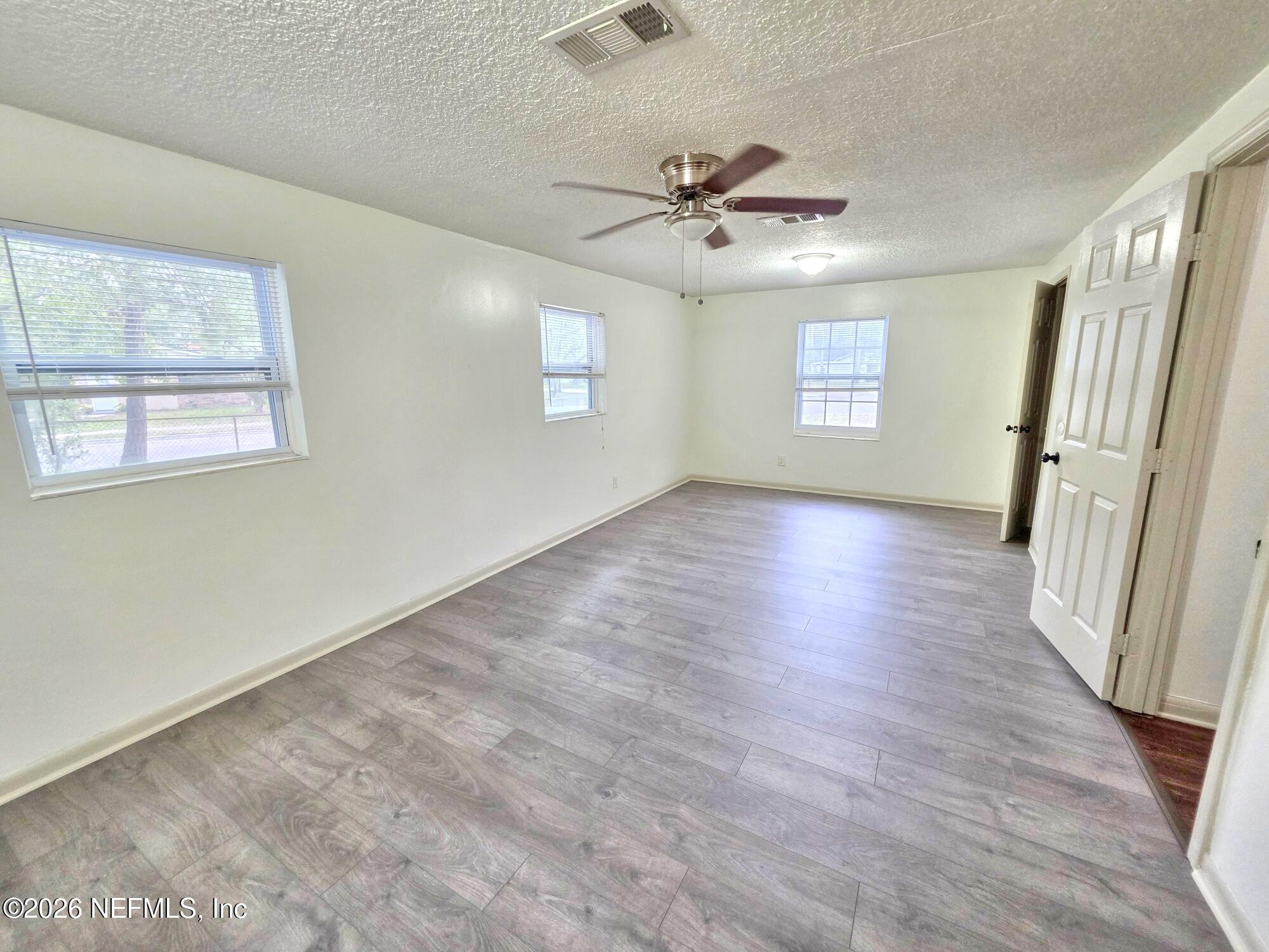 2805 Prospect Street Jacksonville, FL 32254 - Photo 17 of 22 20260108_131653_resized_1_tonemapped