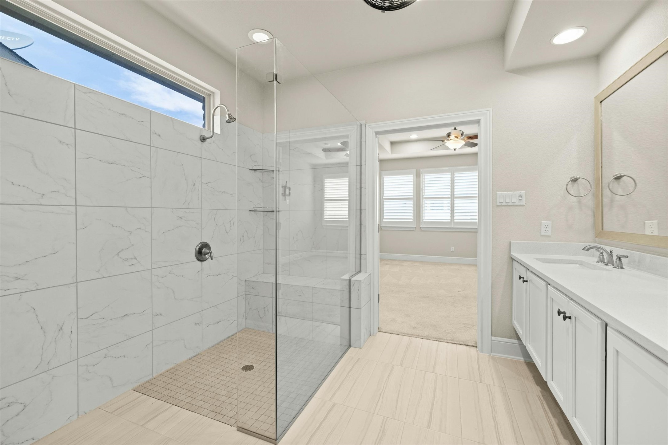 316 Crossvine Trail Georgetown, TX 78626 - Photo 22 of 37 a bathroom with a shower and a sink