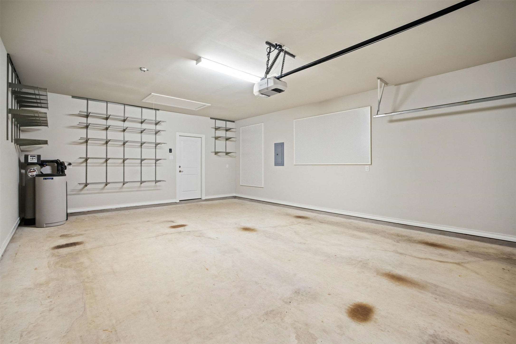 316 Crossvine Trail Georgetown, TX 78626 - Photo 33 of 37 a view of an empty room