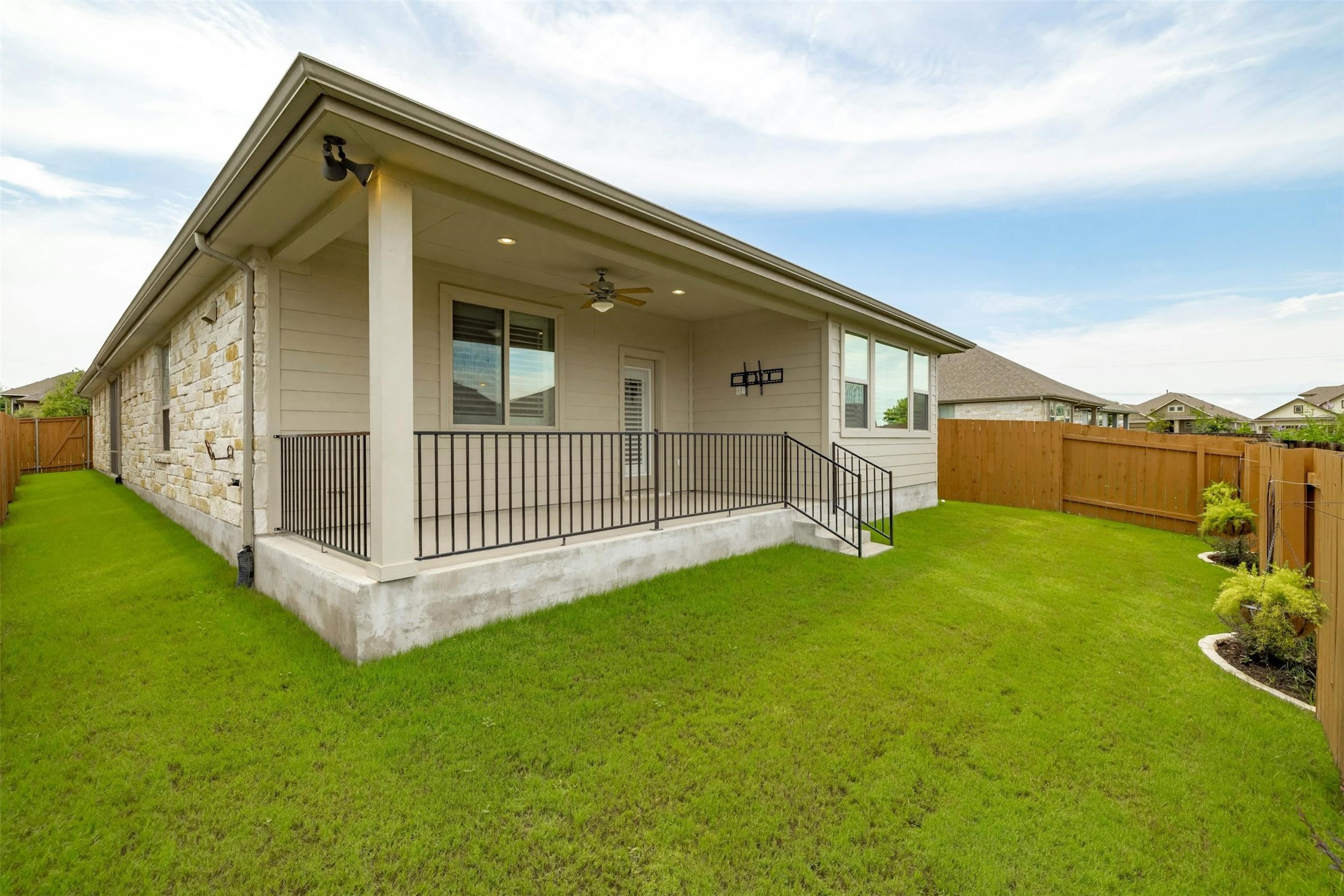 316 Crossvine Trail Georgetown, TX 78626 - Photo 37 of 37 a view of a house with a yard