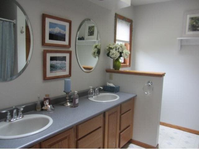 1008 Sunrise Road St. Croix Falls, WI 54024 - Photo 9 of 18 Gallery Image 9
