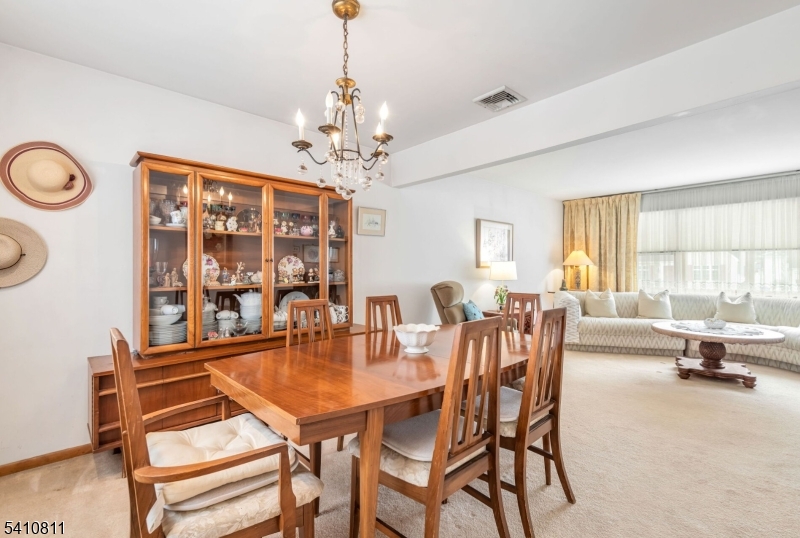 25 Madison Avenue Rochelle Park, NJ 07662 - Photo 6 of 17