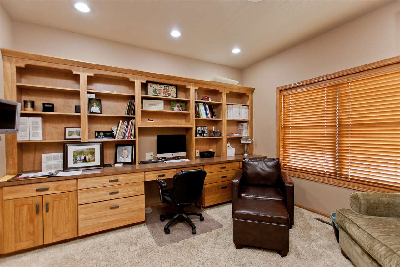 1110 Daybreak Ridge Tipton, IA 52772 - Photo 20 of 40 Gallery Image 20