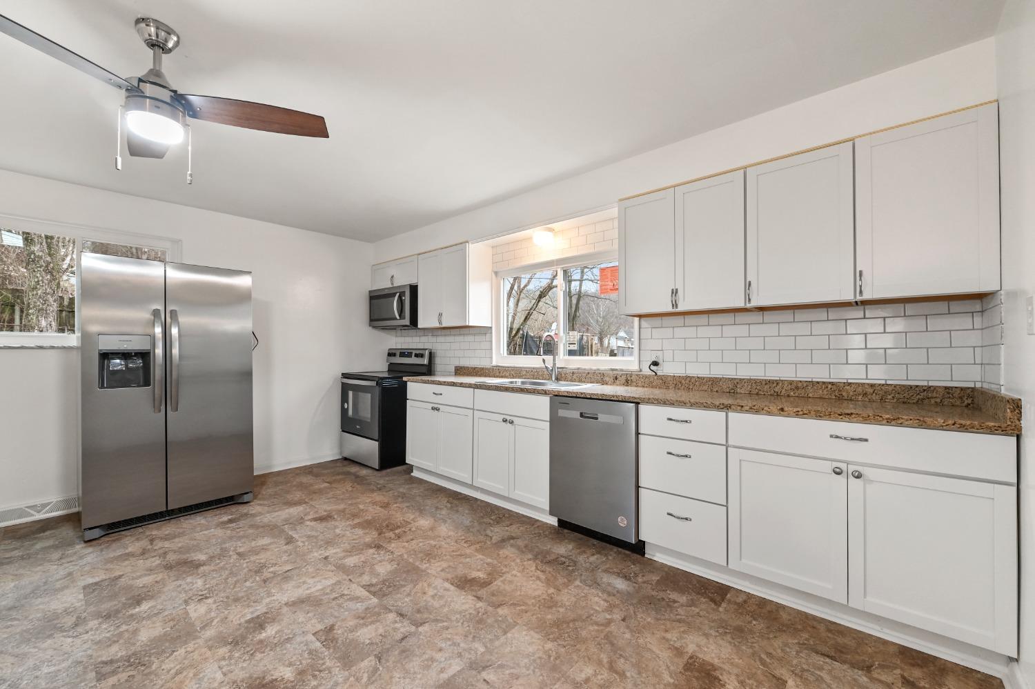 224 Stoney Lonesome Road Aurora, IN 47001 - Photo 6 of 36