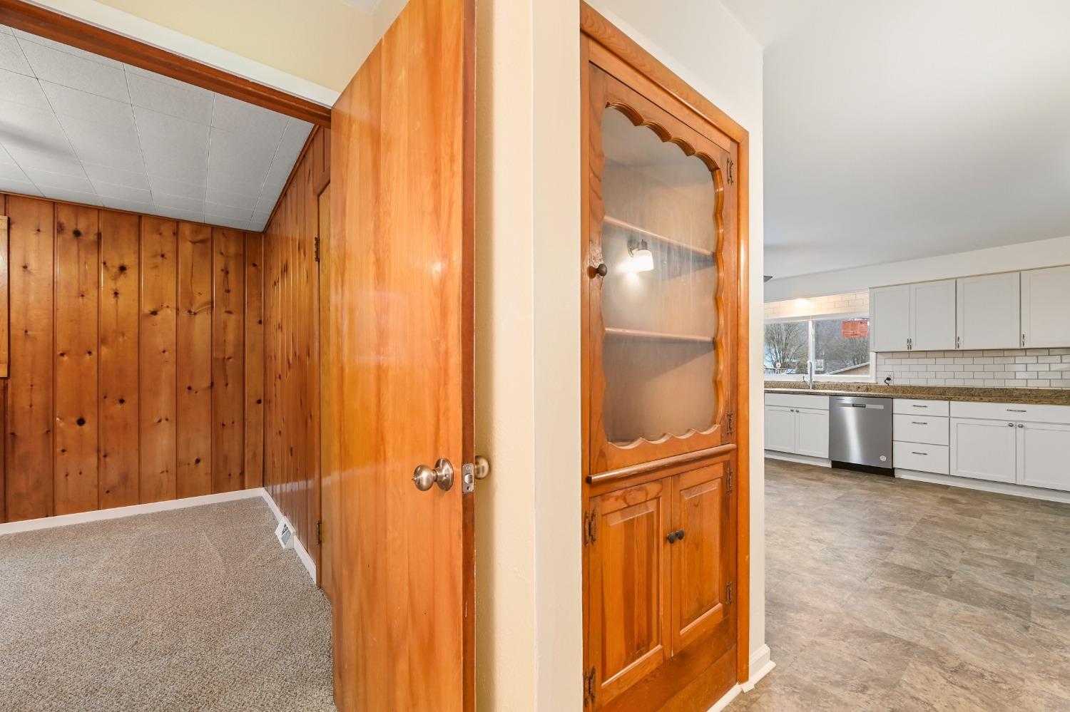 224 Stoney Lonesome Road Aurora, IN 47001 - Photo 8 of 36