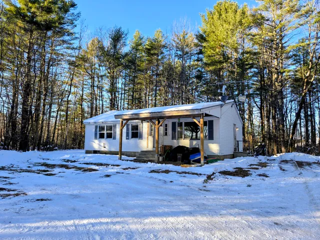 $225,000 | 97 Lake Street, New Vineyard, ME 04956