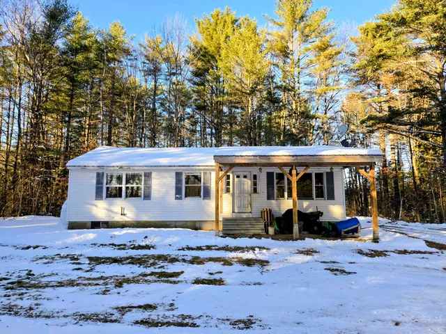 $225,000 | 97 Lake Street, New Vineyard, ME 04956