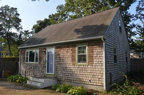 8 Dana Lane Wareham, MA 02538 - Photo 1 of 22
