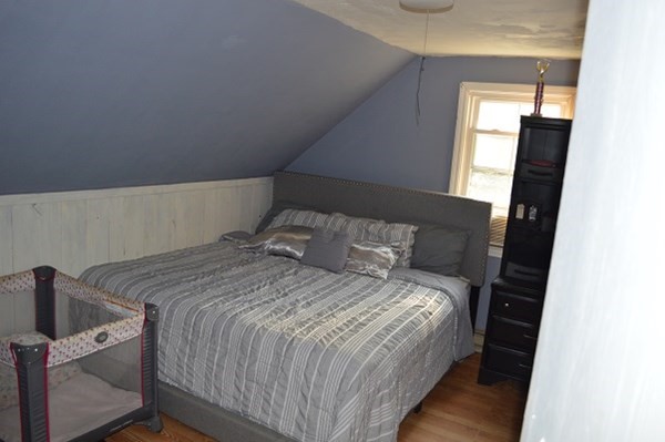 8 Dana Lane Wareham, MA 02538 - Photo 11 of 22