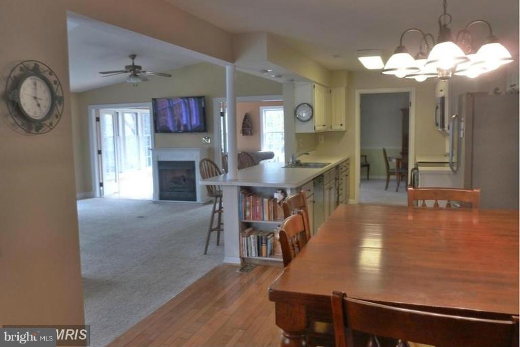 2721 Jones Road Dunkirk, MD 20754 - Photo 5 of 30 Open 1st floor living arenas