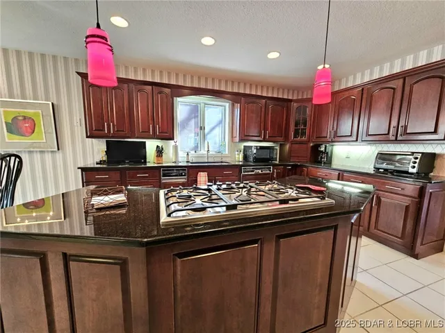 $1,199,900 | 2299 Standing Rock Road, Camdenton, MO 65020