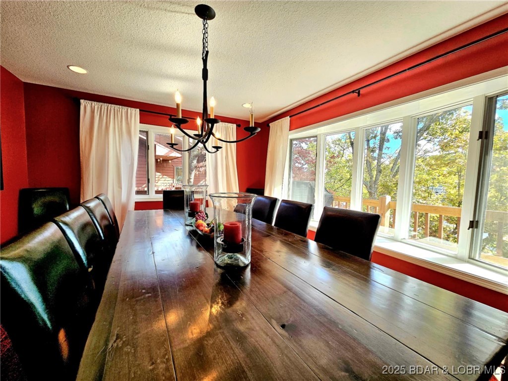 2299 Standing Rock Road Camdenton, MO 65020 - Photo 20 of 75 Lakeside Dining Room