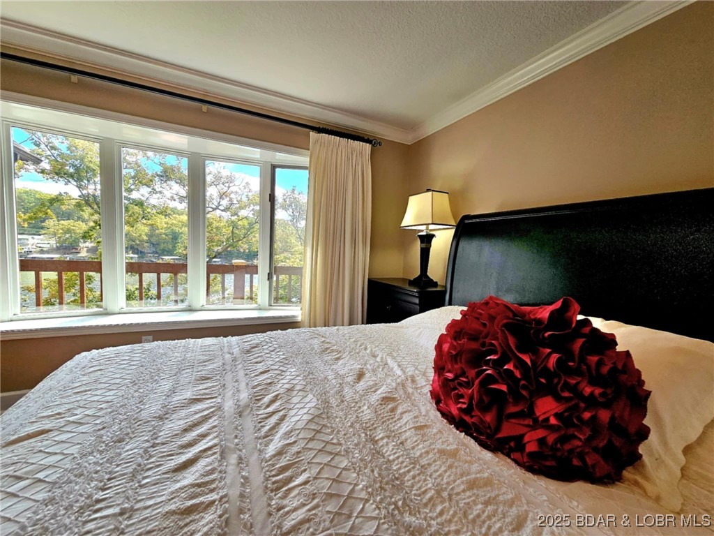 2299 Standing Rock Road Camdenton, MO 65020 - Photo 27 of 75 Main Floor Primary Suite