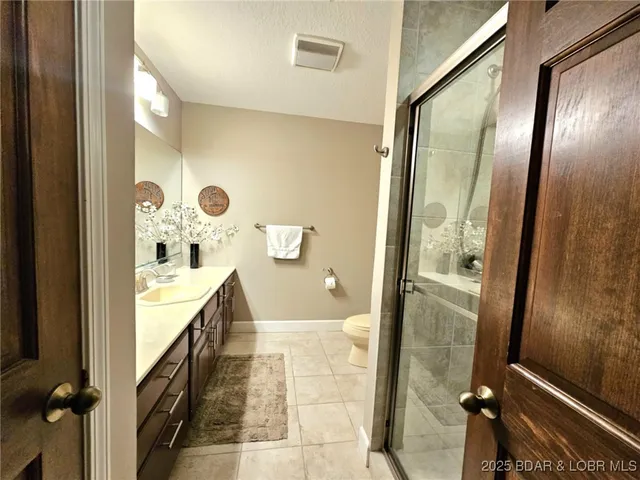 $1,199,900 | 2299 Standing Rock Road, Camdenton, MO 65020