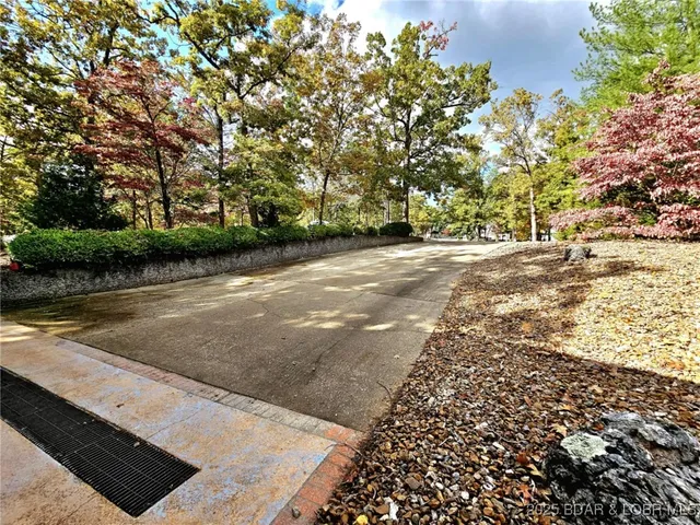 $1,199,900 | 2299 Standing Rock Road, Camdenton, MO 65020