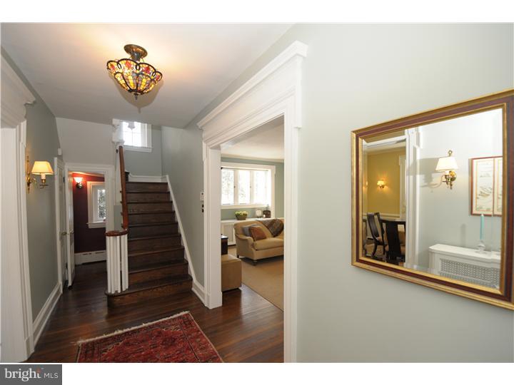 426 Owen Road Wynnewood, PA 19096 - Photo 2 of 17 Foyer