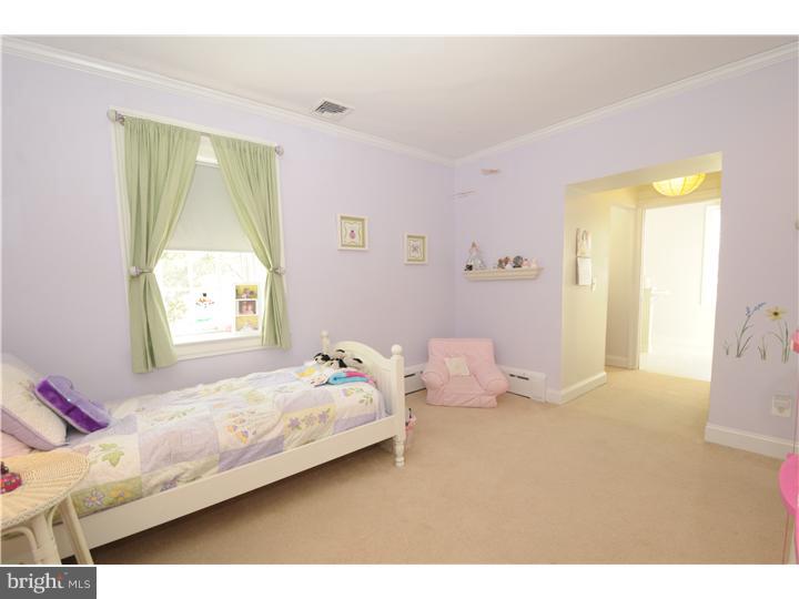 426 Owen Road Wynnewood, PA 19096 - Photo 10 of 17 Bedroom 3