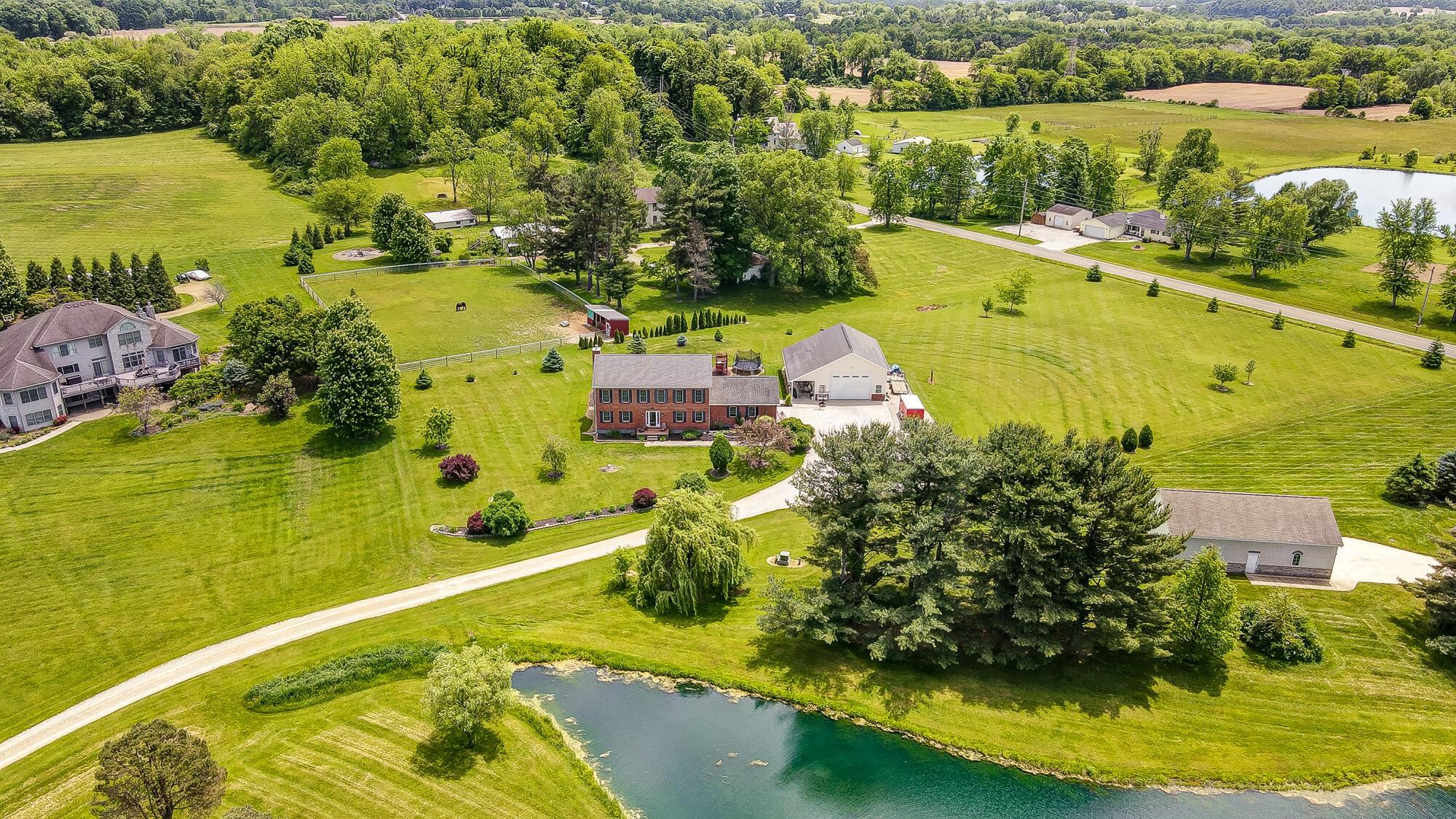 111 Auld Ridge Way Hebron, OH 43025 - Photo 2 of 62 View