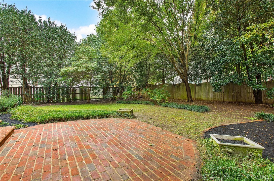 408 Hampton Ridge Court Henrico, VA 23229 - Photo 36 of 39 Gallery Image 36