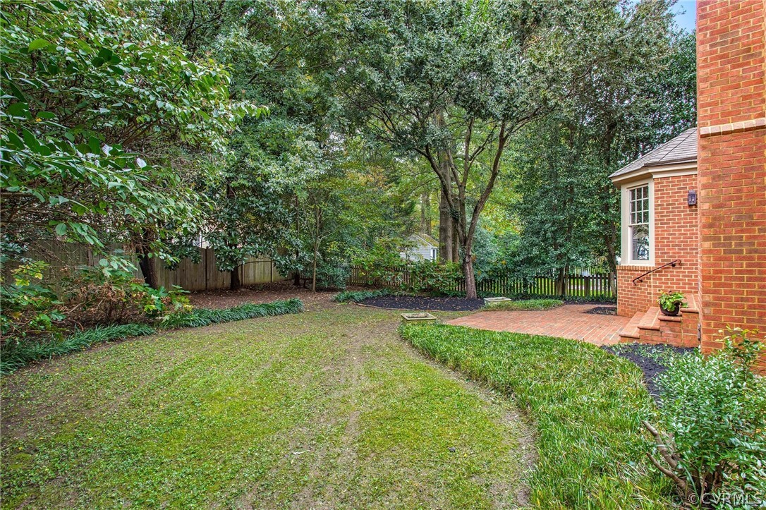 408 Hampton Ridge Court Henrico, VA 23229 - Photo 37 of 39 Gallery Image 37