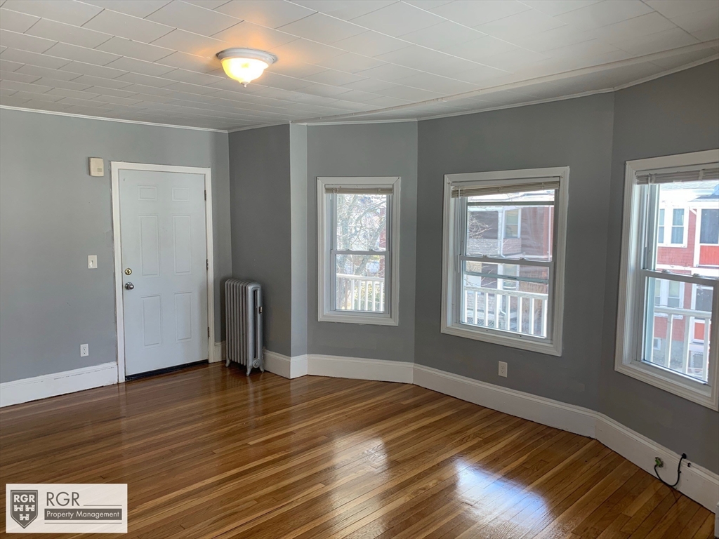 54 Floyd Street, Unit 2 Boston, MA 02124 - Photo 4 of 10
