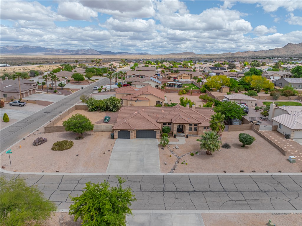 2940 Mountain Trail Road Kingman, AZ 86401 - Photo 45 of 53 a view of a city