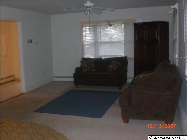 5 Clayton Road Howell, NJ 07731 - Photo 7 of 12 Additional Photo