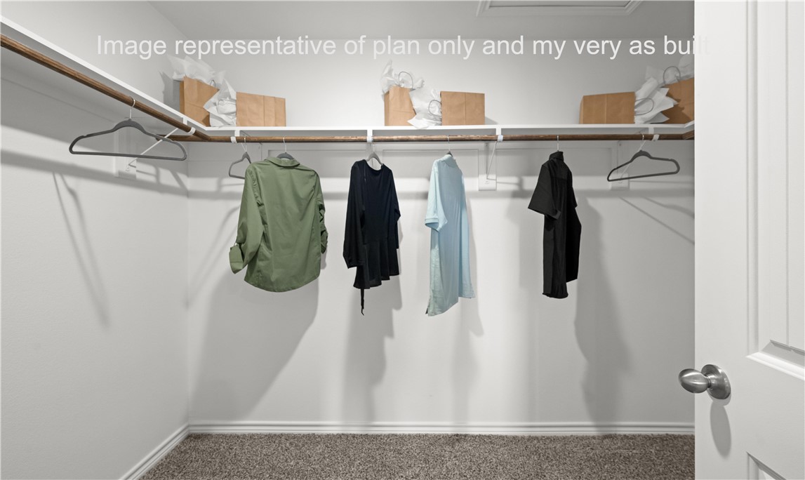 1503 Choctaw Road Sinton, TX 78387 - Photo 22 of 29 a close view of a walk in closet