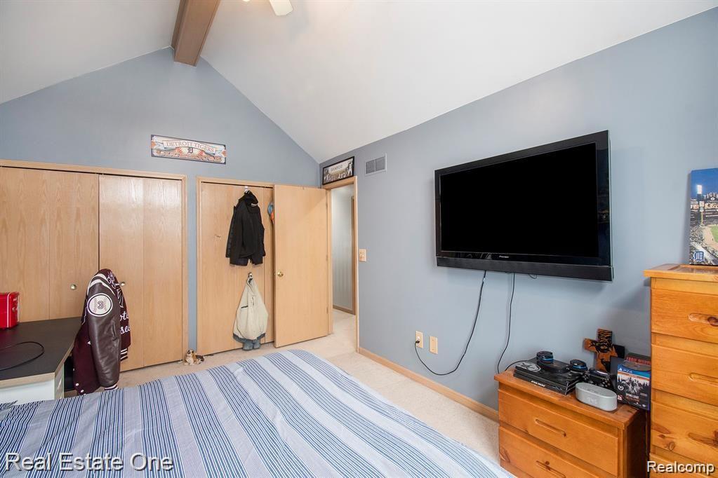 47050 Liberty Bell Road East Macomb, MI 48044 - Photo 17 of 27