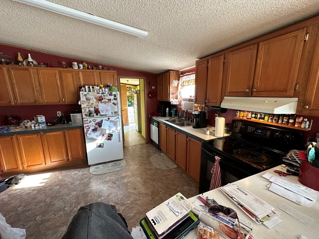 1440 Fairview Road Galax, VA 24333 - Photo 17 of 24 Gallery Image 17