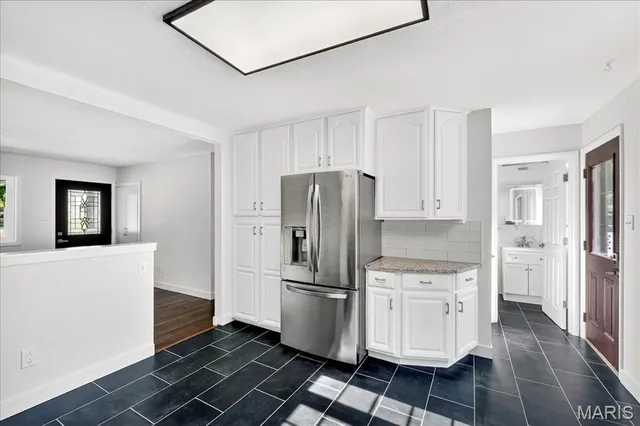 $199,500 | 1748 Spring Forest Lane, Hazelwood, MO 63042