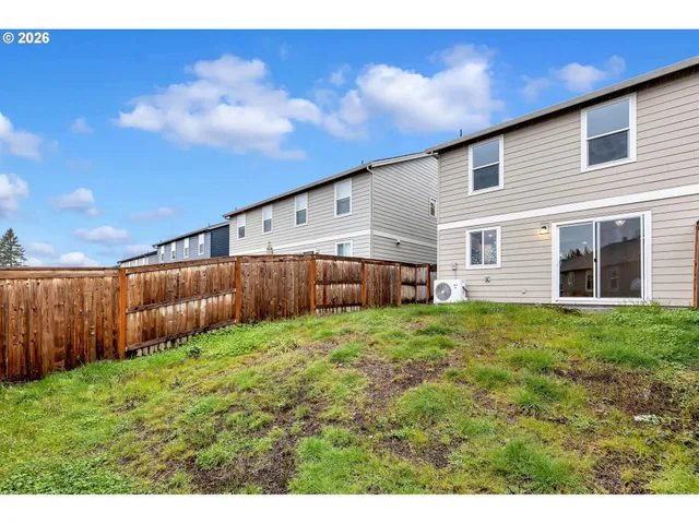 $409,900 | 2933 North 3rd Way, Ridgefield, WA 98642