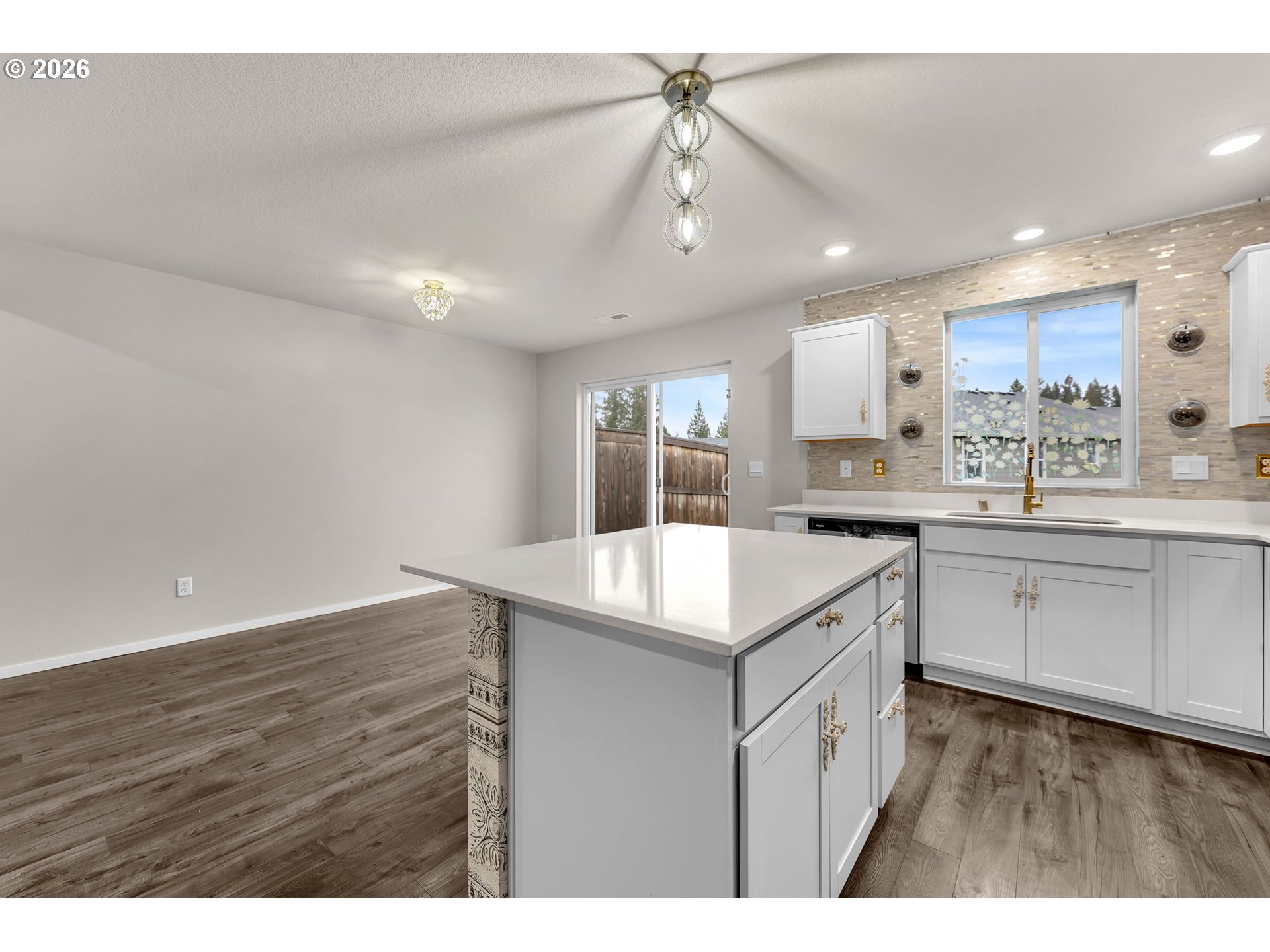 2933 North 3rd Way Ridgefield, WA 98642 - Photo 9 of 37