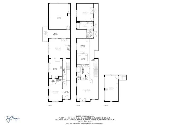 a black and white photo of a picture