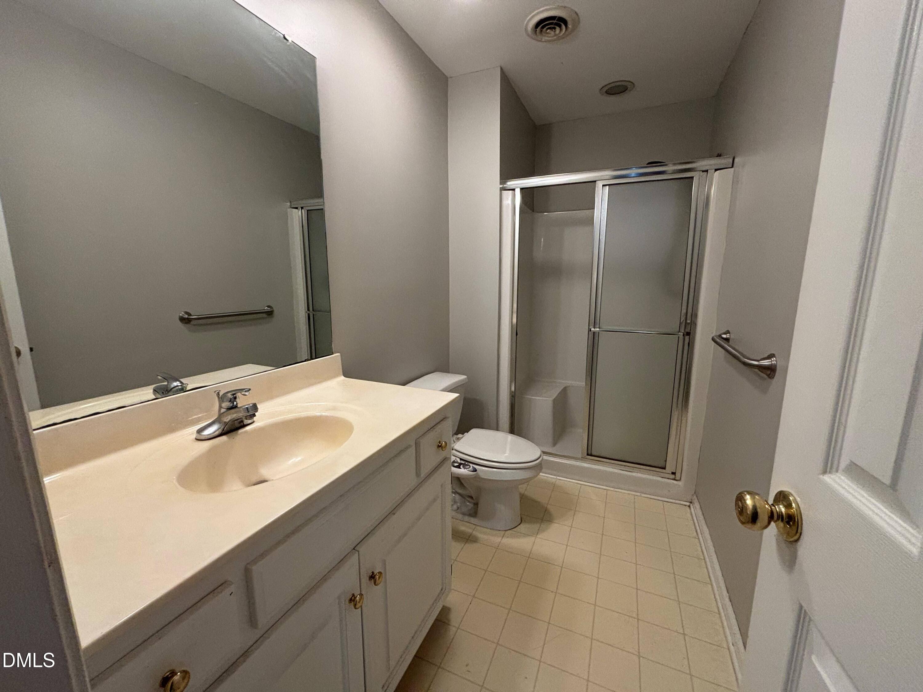 1630 Oxford Road, Unit G Henderson, NC 27536 - Photo 10 of 20 1000011231