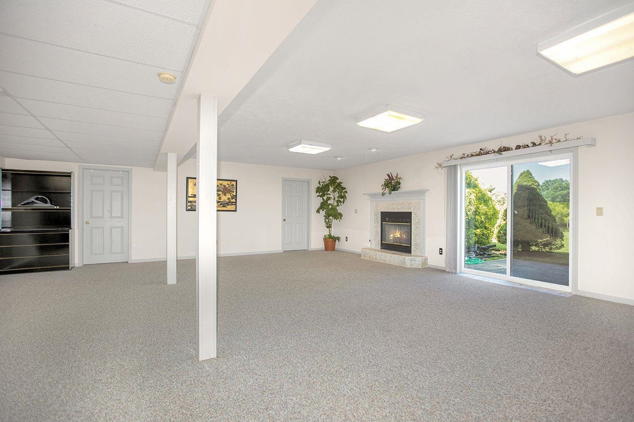 51945 Beech Road Granger, IN 46530 - Photo 23 of 30 Gallery Image 23