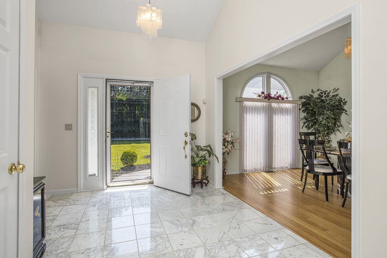 51945 Beech Road Granger, IN 46530 - Photo 4 of 30 Gallery Image 4