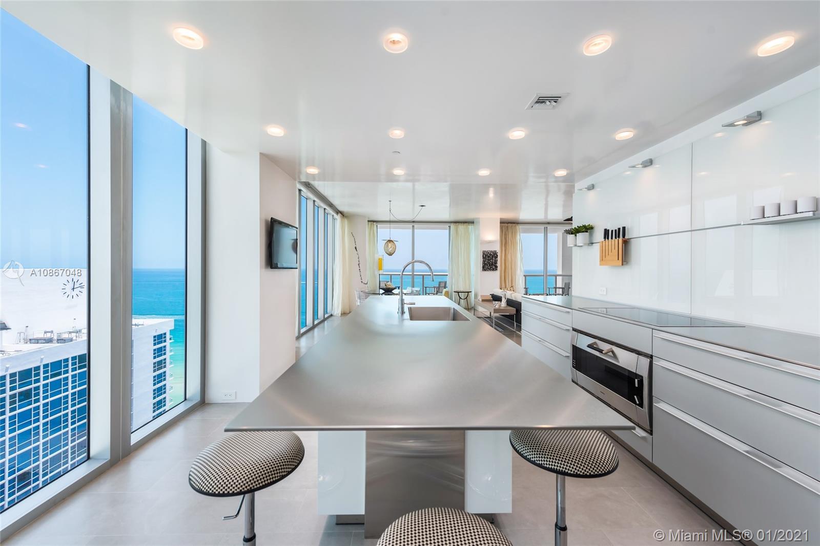 6799 Collins Avenue, Unit LPH1&2 Miami Beach, FL 33141 - Photo 16 of 55