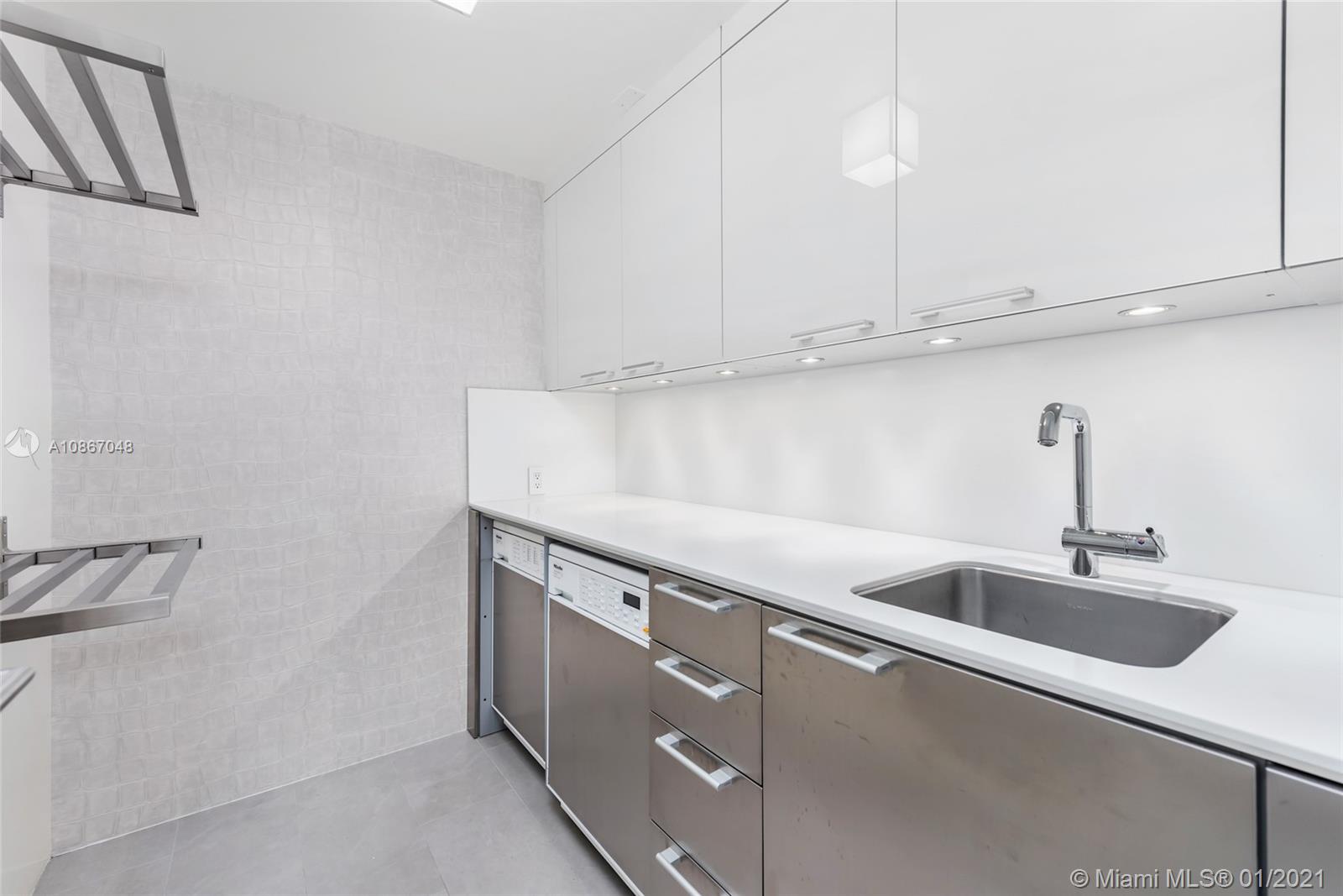 6799 Collins Avenue, Unit LPH1&2 Miami Beach, FL 33141 - Photo 45 of 55