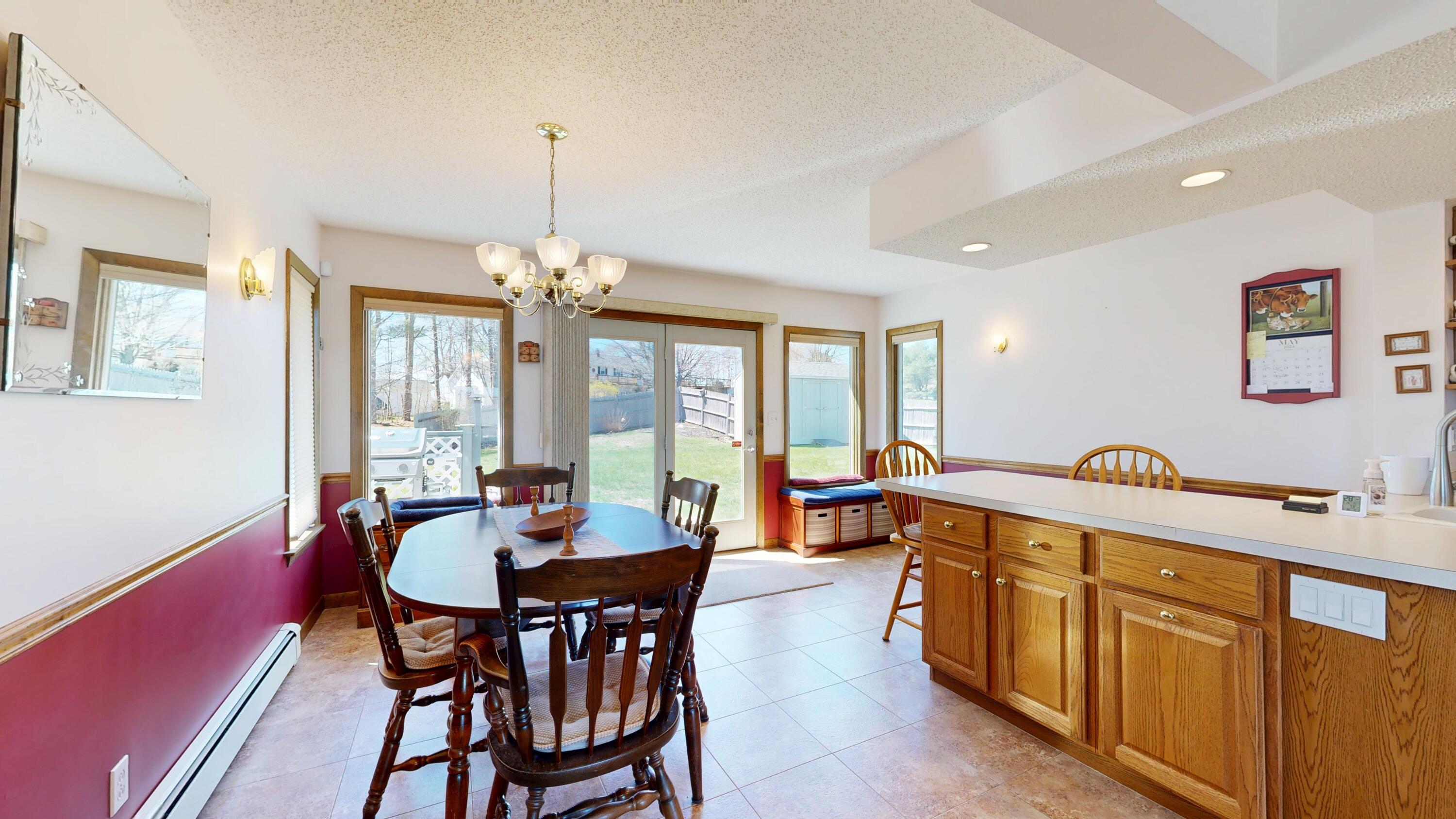 362 Crowley Road Sabattus, ME 04280 - Photo 18 of 50 Dining Area