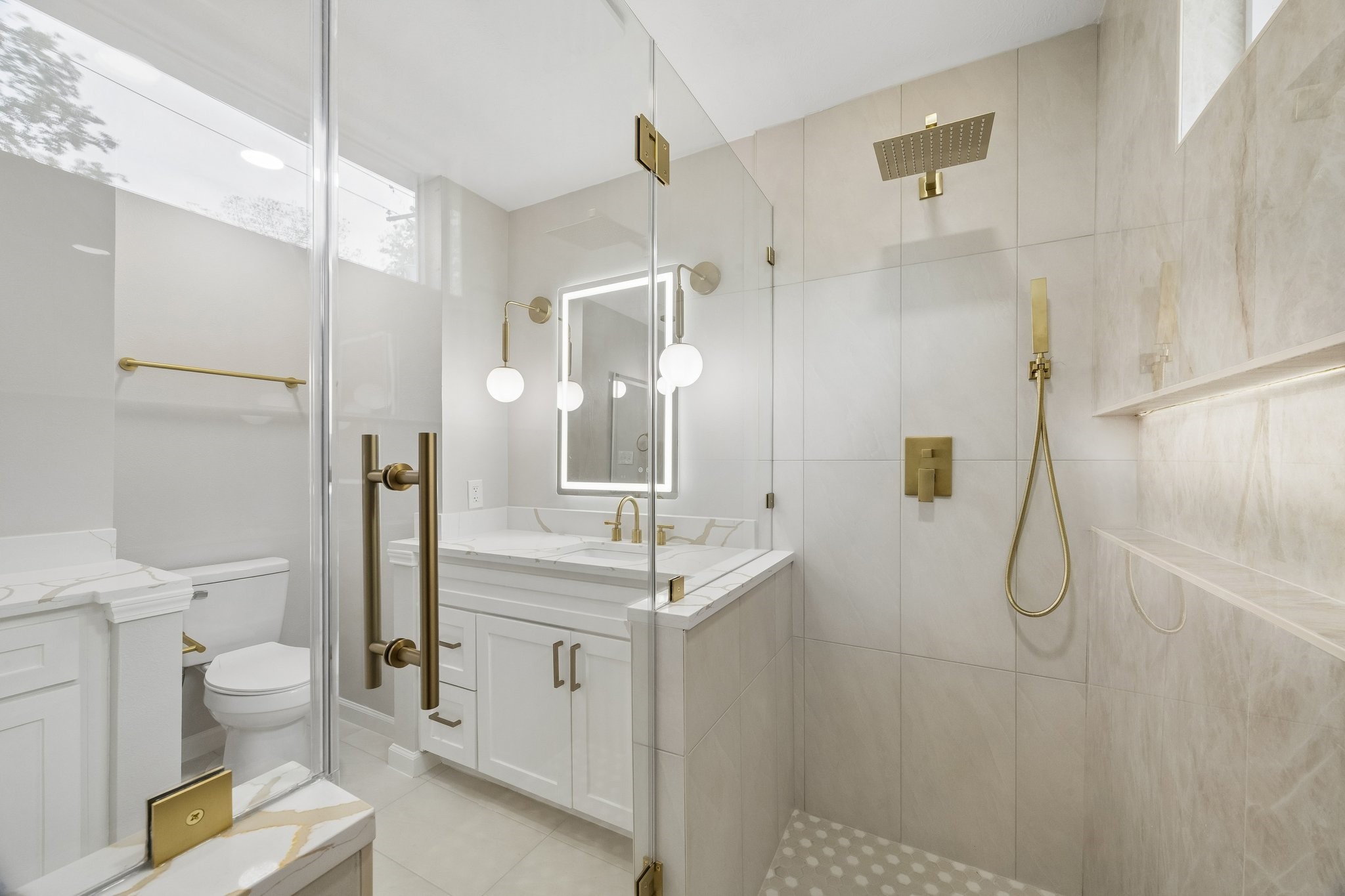 4203 Mowery Road Houston, TX 77047 - Photo 7 of 16 a bathroom with a sink toilet and shower