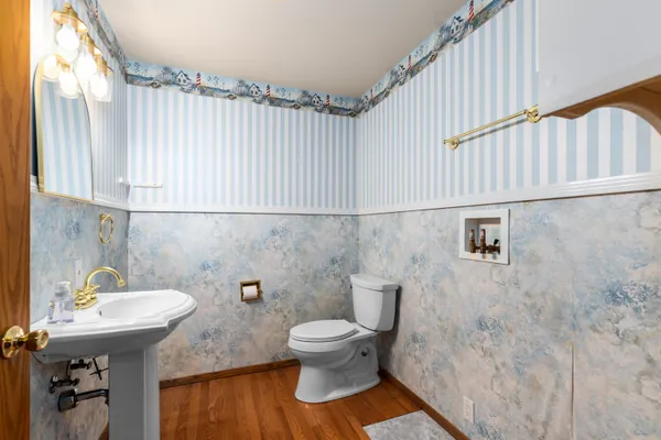 $269,900 | 933 East Windfield Place, Unit B, Appleton, WI 54911