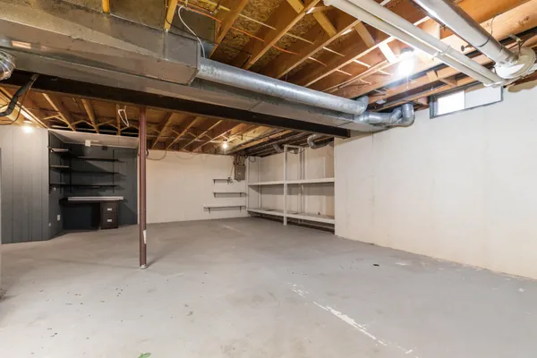 $269,900 | 933 East Windfield Place, Unit B, Appleton, WI 54911